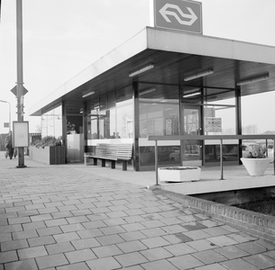 150402 Gezicht op het N.S.-station Heerhugowaard te Heerhugowaard.